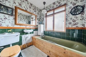 Photo 8- click for photo gallery